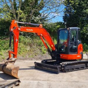 Mini Pelle Kubota U48-4 – 5T – 2011 – 3 765 h – Excellent État – Occasion